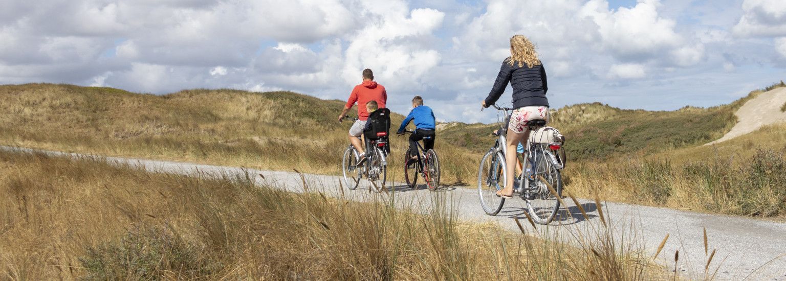 Fietstocht langs herinneringen uit de Tweede Wereldoorlog - VVV Ameland