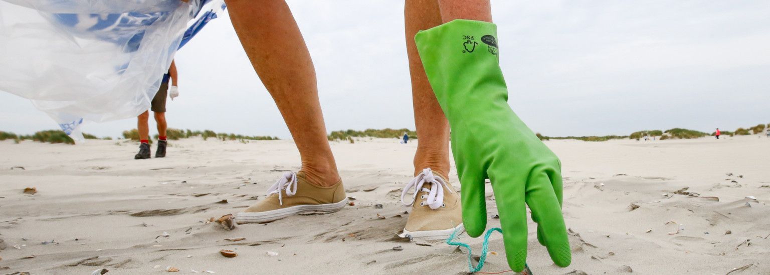 Beach Cleanup Tour 2025 - Foto: Mart Smit - VVV Ameland