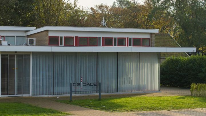 Apotheek de Skoal, Nes - VVV Ameland