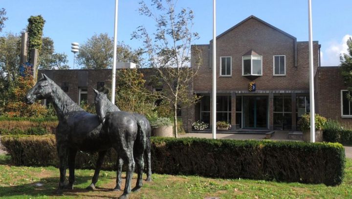 Gemeentehuis - VVV Ameland