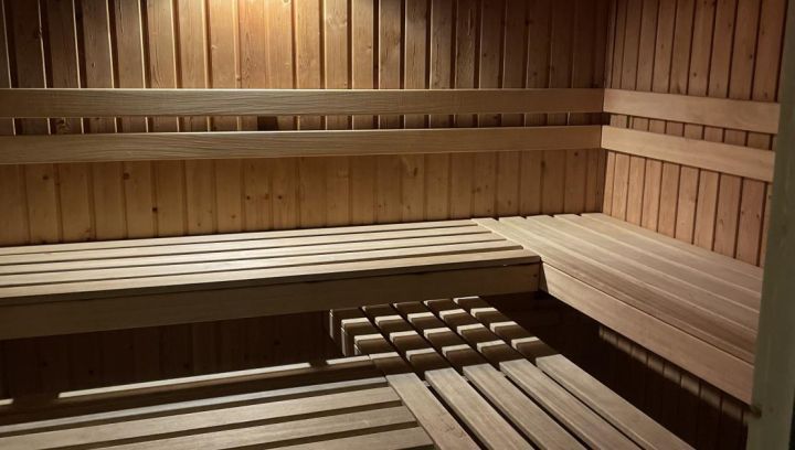 Sauna recreatiepark Koudenburg - VVV Ameland