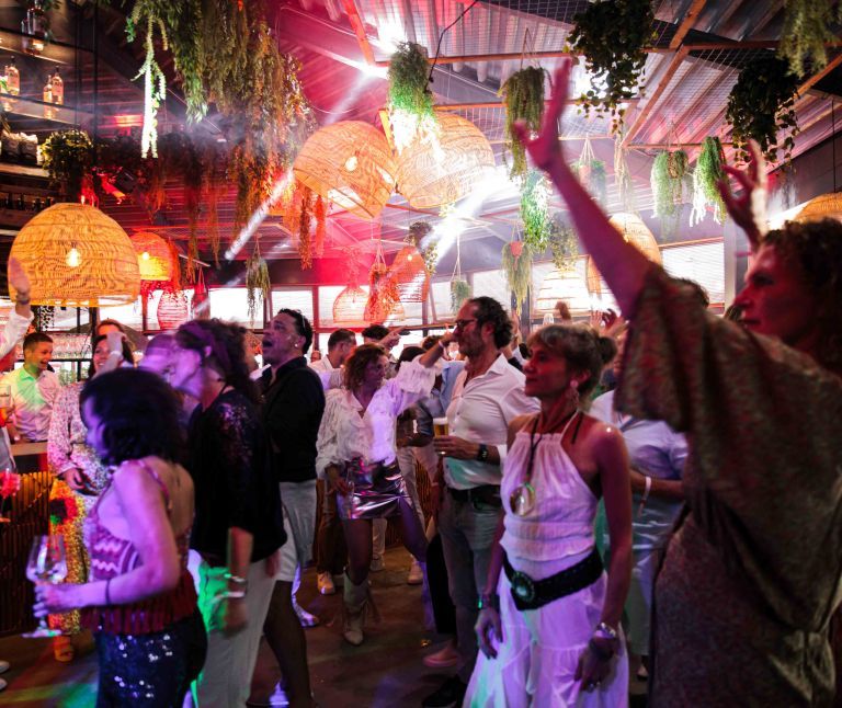 Feest op Ameland - VVV Ameland
