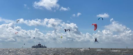 Kitesurfschool KiteMobile - VVV Ameland