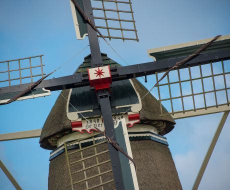 Koren- en mosterdmolen 'De Verwachting' - VVV Ameland