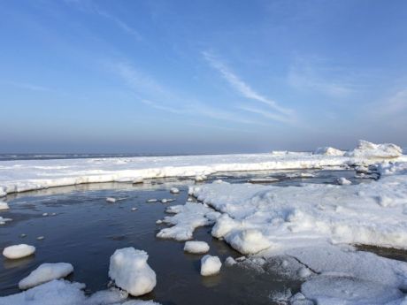 Walvisvaart - VVV Ameland - walvisvaarder Hidde Dirks Kat overleefde een schipbreuk in het ijs