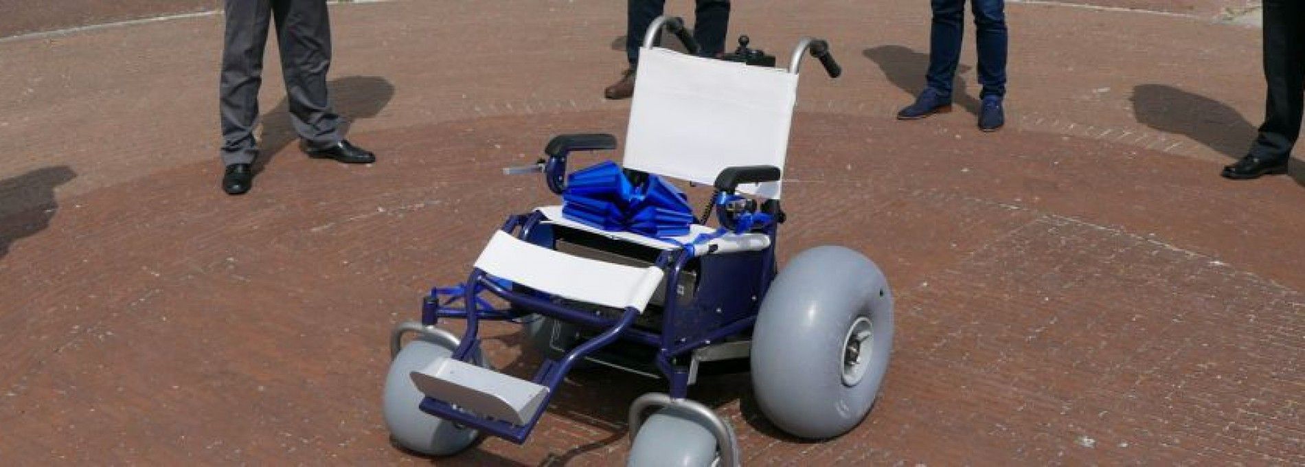 Elektrische strandrolstoel - VVV Ameland