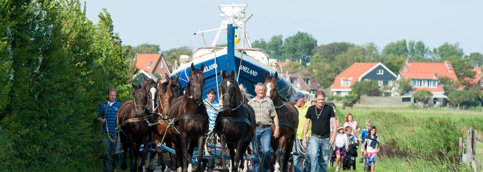 Demonstratie paardenreddingboot - VVV Ameland