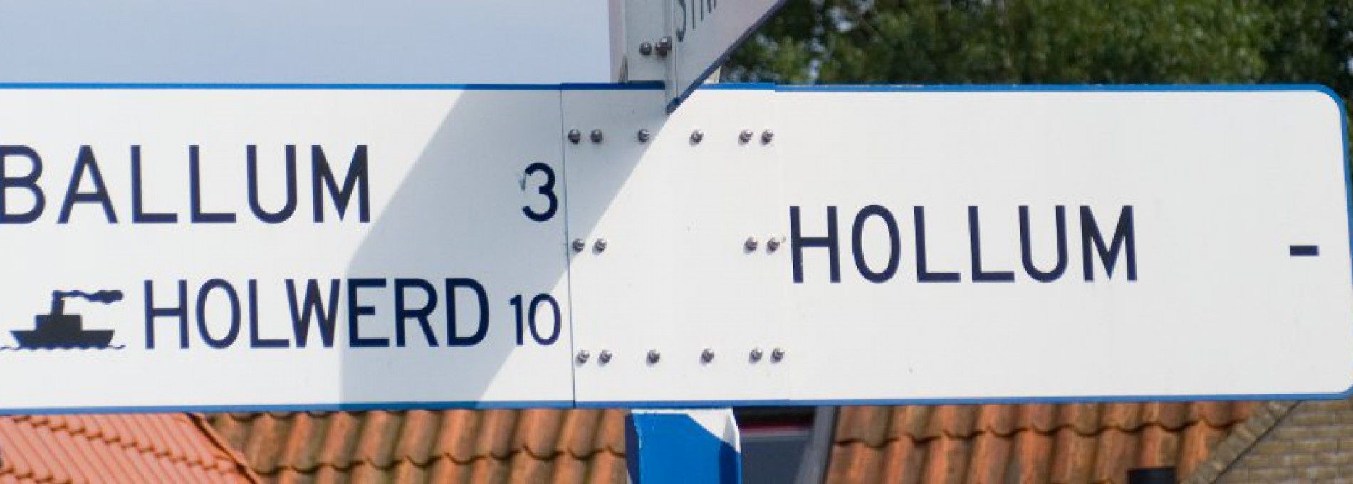 Van en naar Holwerd