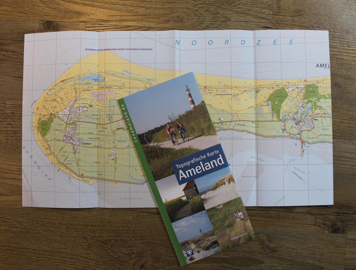 50% korting op een topografisch kaart bij aankoop van het boek 'Wandelen op Ameland' - VVV Ameland 
